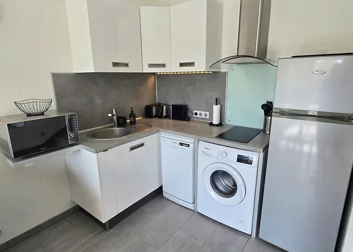 L'instant Soleil Au Lavandou * Le Lavandou